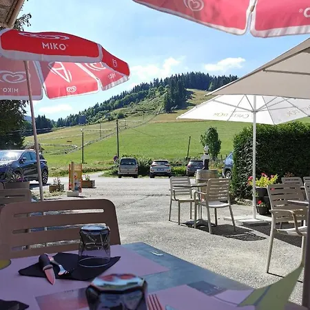 Hotel Au Feu De Bois
